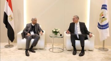 «بدوى» يتابع مع «ويذر فورد» مستجدات مشروع حقول البترول الرقمية في مصر