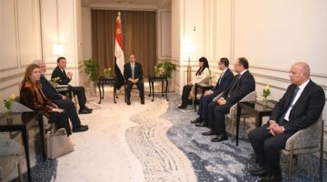 الرئيس السيسي يبحث مع «نفانتيا» الأسبانية توطين الصناعات البحرية في مصر