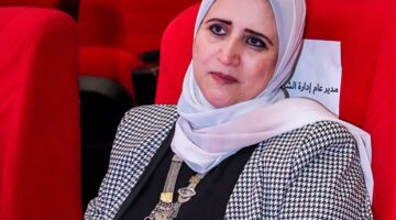 جولات مكوكية لمديرة إدارة تعليم الشروق لمتابعة المدارس فى المدينة صور