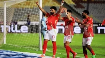 الأهلي يهزم الإسماعيلي في قمة من طرف واحد