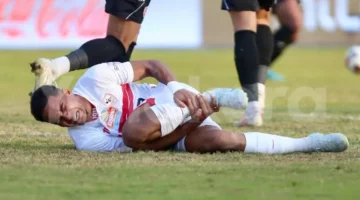 حوار بين عبد الواحد وقمر الدولة خلال مباراة الزمالك