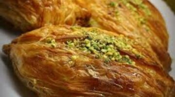حلوى عربية.. طريقة عمل الشعيبيات بالقشطة أو المكسرات