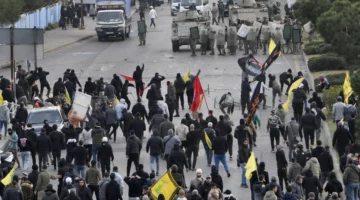 إيران تعلن استعدادها لمحادثات «بناءة» مع لبنان بشأن استئناف الرحلات الجوية
