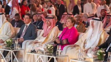 «مؤتمر العُلا»… تعاون بين الأسواق الناشئة لمواجهة حالة عدم اليقين العالمية