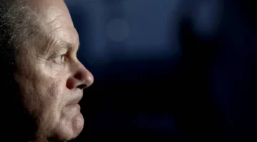 شولتس منزعج من النقاش حول إرسال «قوة سلام أوروبية» إلى أوكرانيا