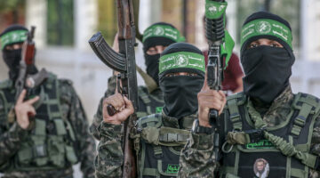 “حماس” تبدي استعدادها لتسليم “غزة” للسلطة الفلسطينية.. بشرط