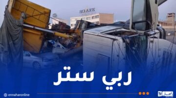 انقلاب شاحنة وسقوطها على سيارة بسطيف – مصربوست