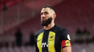بنزيما يحظى بإشادة إسبانية بعد تألقه مع الاتحاد السعودي