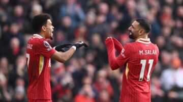 محمد صلاح يقود ليفربول لاستعادة نغمة الفوز في البريميرليغ