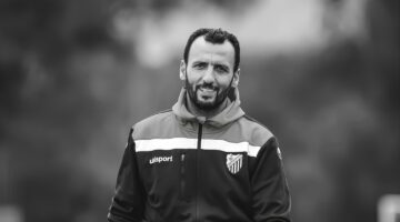 ✓ الماص ينفصل عن المدرب أكرم الروماني