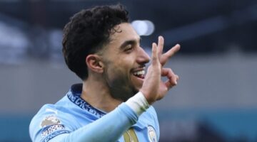 تقييم عمر مرموش بعد الهاتريك في مباراة مانشستر سيتي ونيوكاسل
