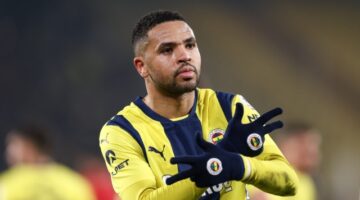 مورينيو يستنجد بالمغربي يوسف النصيري للرد على الانتقادات