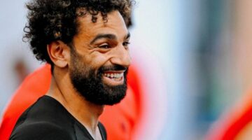 أحب كل شيء يتعلق بـ صلاح .. شاهد إيمانويل بوتي نجم أرسنال السابق
