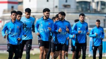 استعدادا للأهلي.. الزمالك يخوض تدريباته على ملعب هيئة قناة السويس