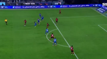 إعلامي يطالب الأهلي بالانسحاب بعد بيان الهلال.. ماذا حدث؟