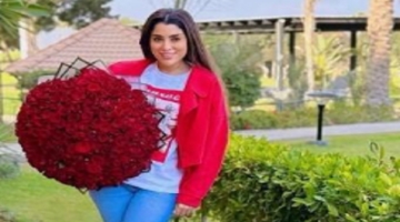 بسبب بوكيه ورد فى عيد الحب.. ايتن عامر تكشف حقيقة ارتباطها