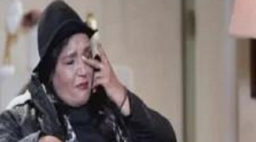 بطلة ” البيه البواب” تبكي على الهواء بسبب حلم عن أحمد زكي