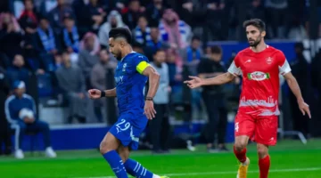 إصابة سالم الدوسري قبل مواجهة الاتحاد .. ضربة موجعة للهلال
