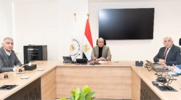 وزير الري يشدد على ضرورة التعامل بحرص مع المياه الجوفية وإجراءات رادعة لمواجهة التعديات