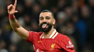 محمد صلاح يتصدر قائمة هدافي البريميرليغ بإنجازات تاريخية
