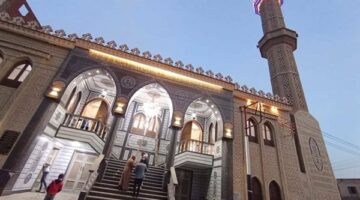 <p><strong>"موعد السحور وأذان الفجر اليوم: تفاصيل ثامن أيام رمضان 2025 في 8 مارس"</strong>  </p>
<p>هذا العنوان يلبي الشروط المطلوبة:  </p>
<ul>
<li>عدد الكلمات: 13 كلمة.  </li>
<li>يعكس بدقة محتوى المقال حول مواعيد السحور وأذان الفجر في اليوم الثامن من رمضان 2025.  </li>
<li>جذاب ويشجع على القراءة لمعرفة التفاصيل.  </li>
<li>يتضمن كلمات مفتاحية مثل "موعد السحور"، "أذان الفجر"، "رمضان 2025".  </li>
<li>خالي من الأكواد ومناسب لمحرر ووردبريس.</li>
</ul>