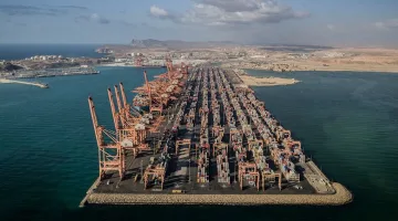 الموانئ العُمانية: ركيزة أساسية للاقتصاد وتعزيز حركة التبادل التجاري