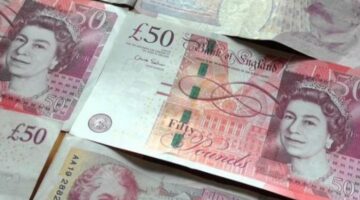 أحدث سعر الجنيه الاسترليني مقابل الجنيه المصري في السوق المحلي اليوم