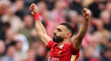 الهلال يحسم موقفه: توقف مفاوضات ضم محمد صلاح بسبب المطالب المالية