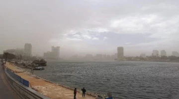 الأرصاد الجوية تُصدر تحذيرات بشأن طقس اليوم التاسع من رمضان في القاهرة مع توقعات بارتفاع مؤقت في درجات الحرارة.
