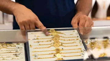 سعر الذهب اليوم في مصر يواصل الارتفاع خلال منتصف تعاملات يوم السبت