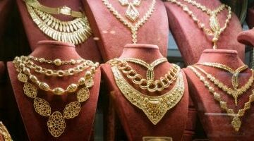 سعر الذهب اليوم 8 مارس 2025: أحدث التحديثات وأهم النصائح للاستثمار