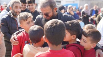 «الصفا» تواصل إغاثة اللاجئين السوريين