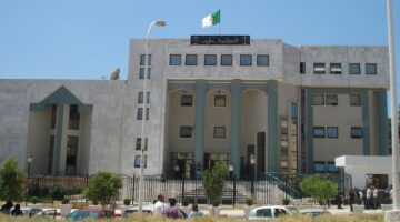سطيف.. إلتماس 5 سنوات حبسا نافذا للمتهمين في قضية لحوم البغال والحمير