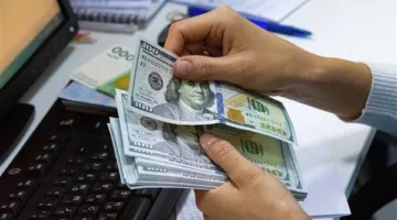 سعر الدولار اليوم في مصر أمام الجنيه بالبنوك والسوق السوداء بشكل محدث