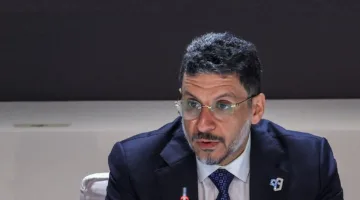 صرف العلاوات السنوية والتسويات المستحقة لموظفي الدولة بتوجيه من رئيس الوزراء