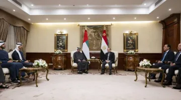 تعزيز العلاقات الأخوية محور لقاء رئيس الدولة مع الرئيس المصري في القاهرة