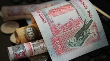 تعرف على سعر الدرهم الإماراتي في البنوك اليوم الخميس 6 مارس 2025 – تحديث فوري!