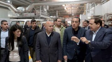 مصر بوست | رئيس الوزراء يفتتح المرحلة الثانية من مصنع شركة “سيراميكا كليوباترا”