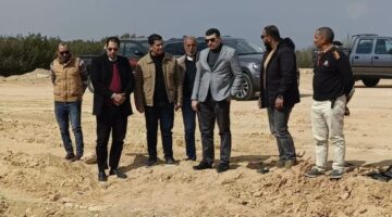 وزير الإسكان يتفقد تقدم مشروعات الطرق والمرافق في مدينة سفنكس الجديدة
