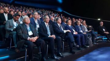 وزير الاتصالات يشارك في المؤتمر الدولي للمحمول 2025 ببرشلونة