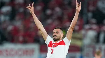 ديميرال يقترب من العودة إلى الدوري التركي ورحيله عن الأهلي قريب.