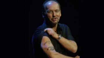 رئيس Xbox السابق يتوقع: Microsoft قد تتجه نحو التخلي عن تصنيع الأجهزة.