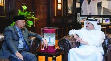 كهرباء دبي وإندونيسيا تناقشان سبل تعزيز التعاون بمجال الطاقة المتجددة