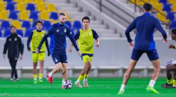 جراحية تبعد لابورت عن النصر لفترة أطول من المتوقع