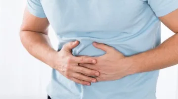 استخراج 3 أحجار ريموت من معدة مريض بالمنوفية في إنجاز طبي نادر