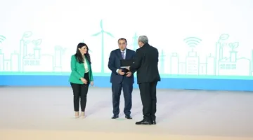 رئيس الوزراء يكرّم محافظ الغربية لنجاح مبادرة القرية الخضراء مع وزيرة التخطيط