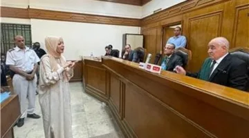 اليوم.. استئناف ثانٍ لقضية مضيفة الطيران المتهمة بقتل طفلتها