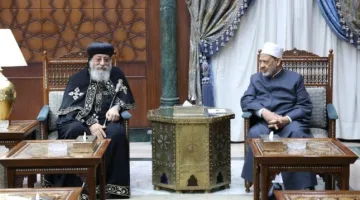 شيخ الأزهر يستقبل البابا تواضروس لتهنئة المسلمين بعيد الفطر المبارك