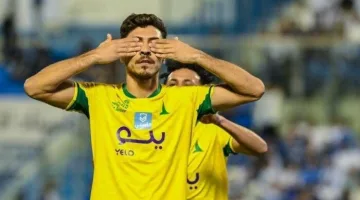 محمد شريف محور صراع جديد بين الأهلي والزمالك بعد قرار الخليج