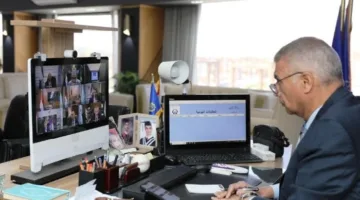 عبر الفيديو كونفرانس.. محافظ أسوان يبحث تجهيزات افتتاح المتحف المصري الكبير في اجتماع تنسيقي
